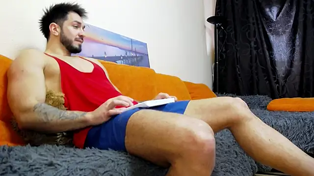 MichaelWills online show from March 1, 9:40 am