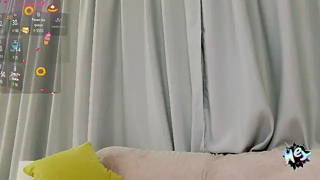 Snapshot of crystalmoon___ chatting on March 6, 8:16 pm crystalmoon online show from March 6, 8:16 pm