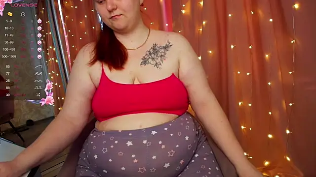 Mia Bows online show from June 25, 1:16 am