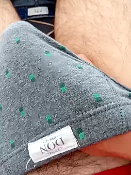 mickzizi online show from April 23, 12:29 pm