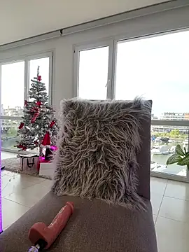 Snapshot of Tiny_lilith chatting on December 20, 9:39 pm Tiny lilith online show from December 20, 9:39 pm