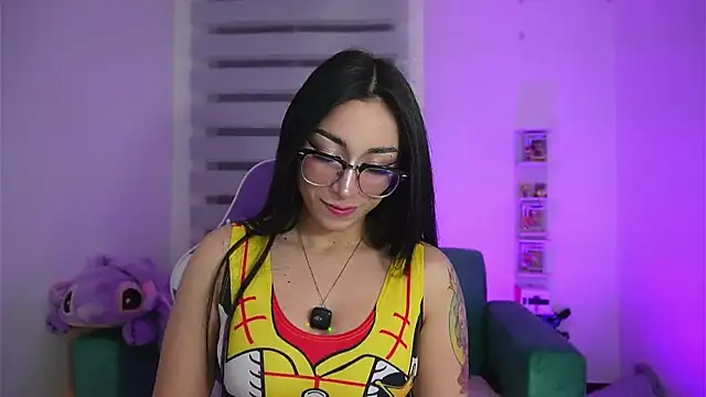 sophie cute66 online show from March 28, 4:45 am