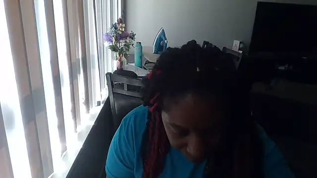markquanna online show from October 10, 4:39 pm