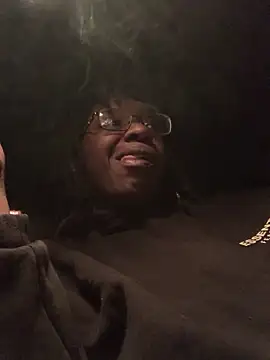 markquanna online show from March 26, 7:14 am