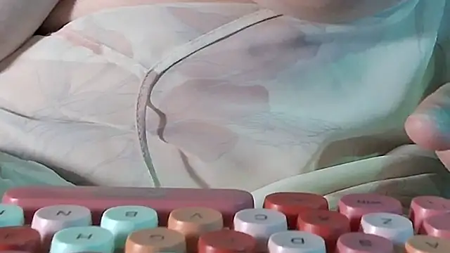 Lilmuh  online show from March 15, 3:18 am