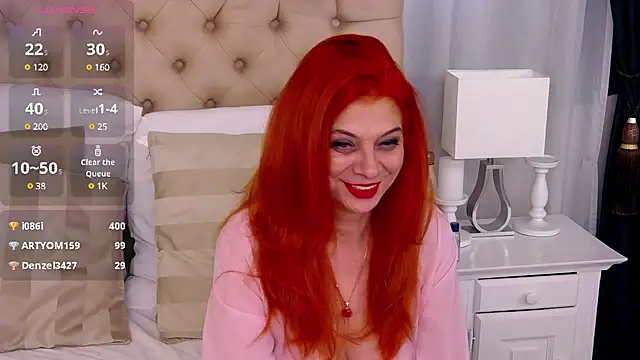 Snapshot of GiselleFox chatting on March 13, 1:40 pm GiselleFox online show from March 13, 1:40 pm
