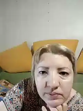 Snapshot of stefanyharper16 chatting on November 4, 7:24 pm stefanyharper16 online show from November 4, 7:24 pm