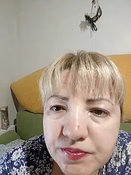 stefanyharper16 online show from March 28, 11:59 pm