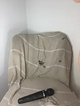 bonbonitaa online show from October 19, 8:31 pm