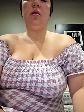 isabella rossse online show from September 21, 1:02 pm