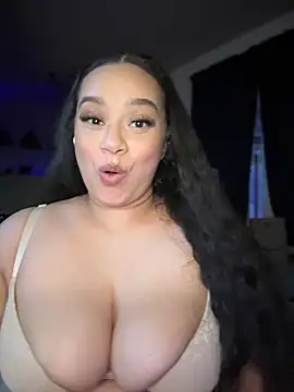 Snapshot of CarmelaAnthony chatting on January 11, 2:36 pm CarmelaAnthony online show from January 11, 2:36 pm