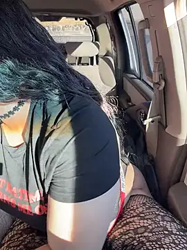 CarmelaAnthony online show from January 16, 6:01 pm