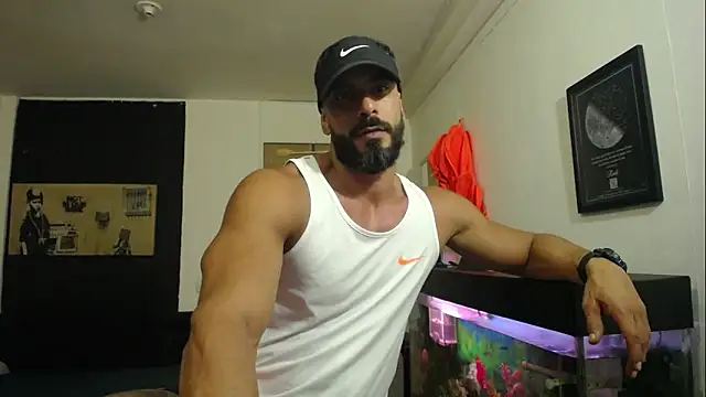 romeolovedark online show from March 6, 11:31 pm