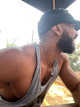 romeolovedark online show from October 6, 5:43 pm