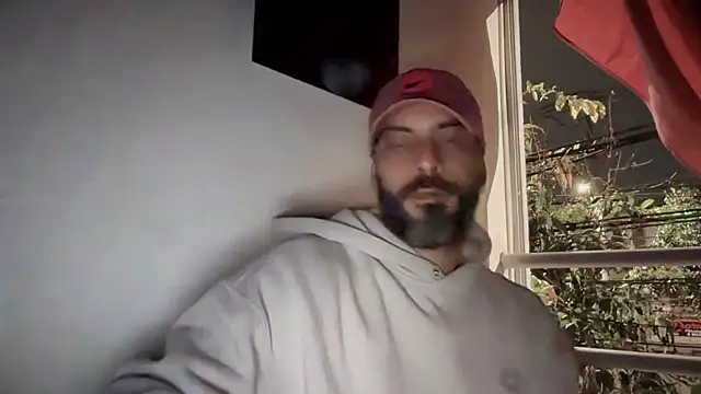 romeolovedark online show from December 16, 7:57 am