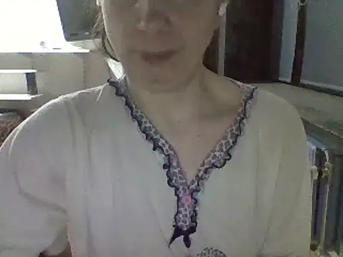 Snapshot of Moi_Lina chatting on January 23, 9:39 pm Moi Lina online show from January 23, 9:39 pm