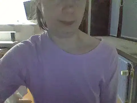 Snapshot of Moi_Lina chatting on March 15, 11:50 pm Moi Lina online show from March 15, 11:50 pm