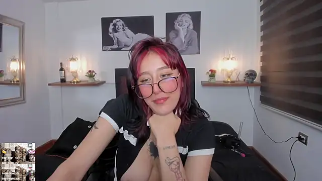 Snapshot of Mariana_Joness chatting on March 23, 6:05 am Mariana Joness online show from March 23, 6:05 am