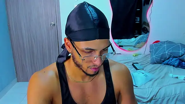 Kris Khalifa69 online show from December 19, 11:12 pm