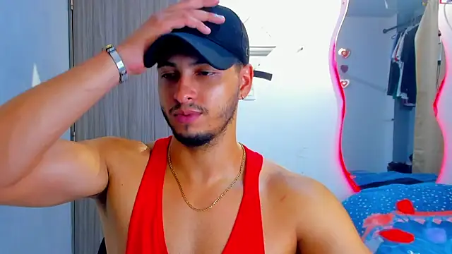 Kris Khalifa69 online show from April 6, 11:05 pm