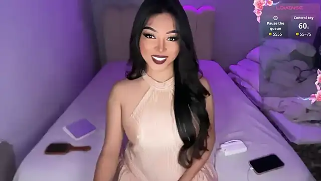 Snapshot of shantal_r0mance chatting on July 9, 2:59 am shantal r0mance online show from July 9, 2:59 am