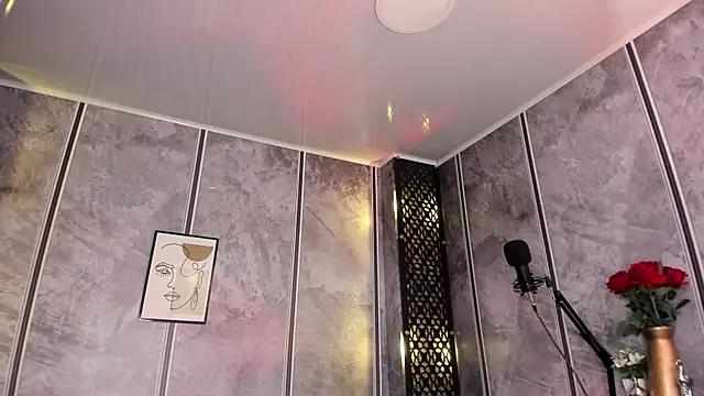 Amaraa Lewis online show from February 12, 12:12 pm