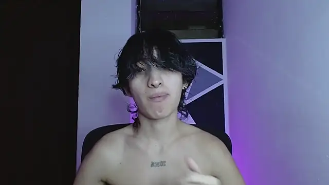 littlextreme online show from April 2, 3:48 am