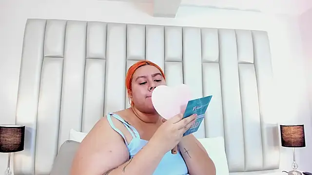 Snapshot of aandreaperez chatting on March 6, 11:47 am aandreaperez online show from March 6, 11:47 am