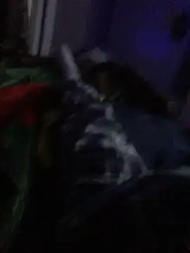 Hugetings online show from December 17, 3:17 pm