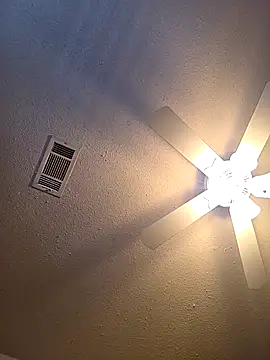 StallionMilf online show from November 21, 5:22 pm