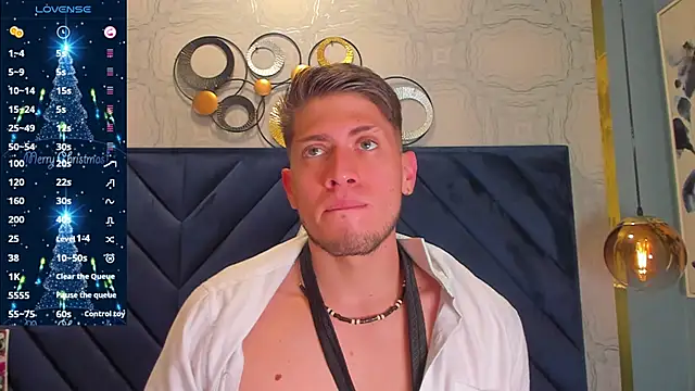 SebastianMaximoff online show from December 31, 6:24 pm