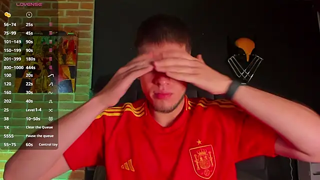 SebastianMaximoff online show from February 6, 1:21 pm