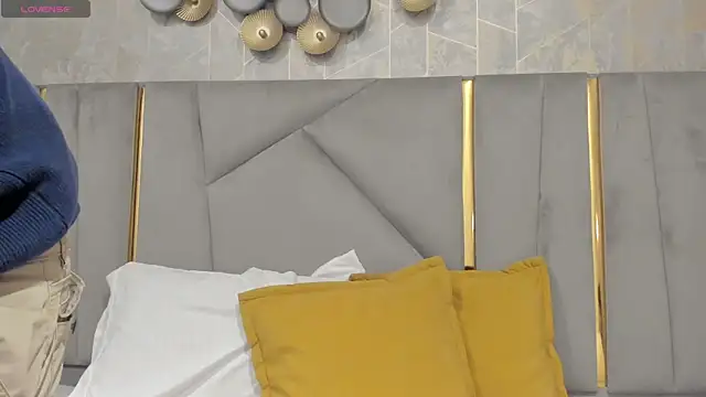 SebastianMaximoff online show from December 3, 7:34 pm