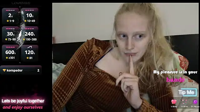 VeronicaJoyful online show from November 16, 11:54 pm