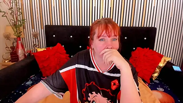 SinFulTitsDD online show from February 17, 1:18 pm