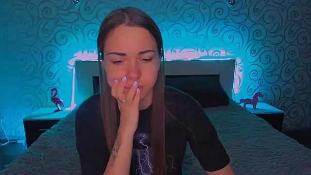 AlexaBarkley online show from December 10, 3:09 am