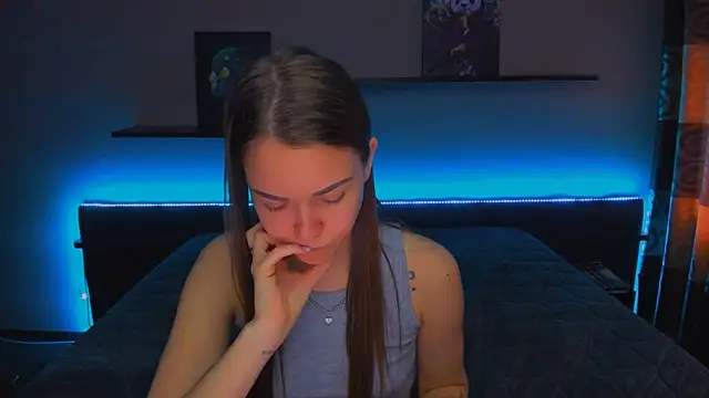 AlexaBarkley online show from March 7, 6:57 am