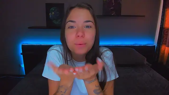 AlexaBarkley online show from September 9, 12:10 am