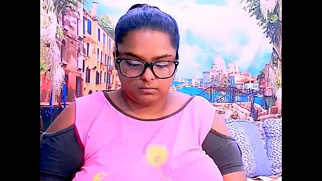 Snapshot of Indianfairy99 chatting on May 12, 5:32 pm Indianfairy99 online show from May 12, 5:32 pm