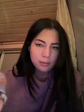 clairewntr online show from January 1, 10:03 pm