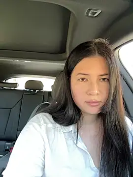 clairewntr online show from February 4, 5:23 pm