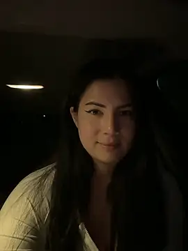 clairewntr online show from February 20, 1:19 pm