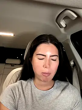 clairewntr online show from October 4, 6:50 pm