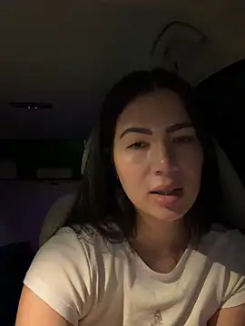 clairewntr online show from March 1, 10:56 pm