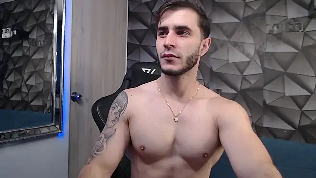 Latino stud4u online show from November 16, 11:54 pm