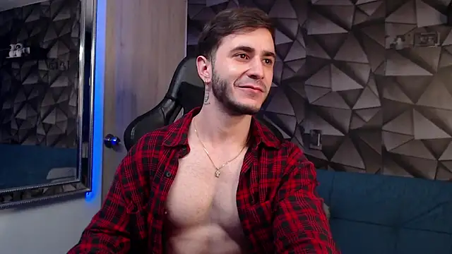 Latino stud4u online show from November 25, 3:28 am