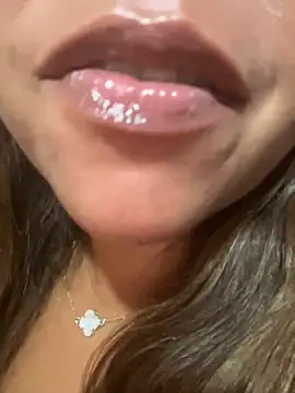 pimenta gaby online show from February 10, 11:15 am