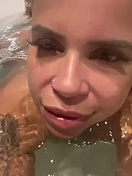 Snapshot of pimenta_gaby chatting on April 19, 4:17 pm pimenta gaby online show from April 19, 4:17 pm