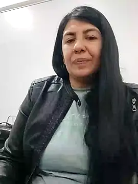 aisha latina online show from February 18, 5:53 pm