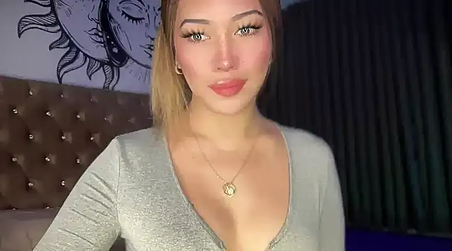 Jasmine Elcock online show from January 25, 8:00 pm